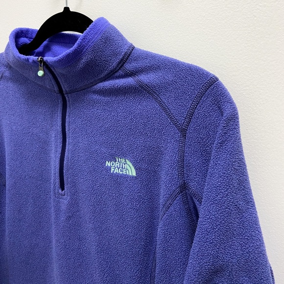 SOLD ON DEPOP @briethom The North Face Fleece - Picture 2 of 4